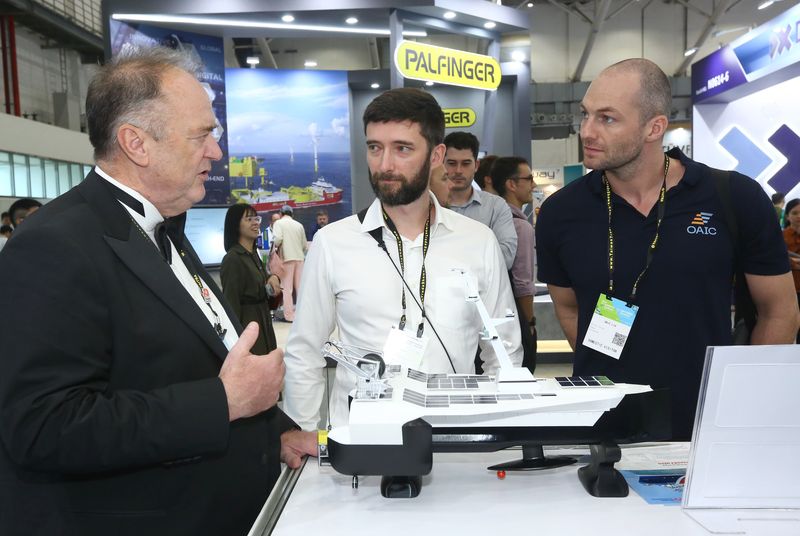 Overseas exhibitors exceeded 20% last year, a record high reflecting the exhibitions’ growing international impact.